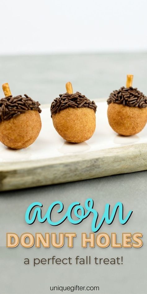 Donut Holes Recipe, Fall Finger Foods, Fall Donuts, Donut Hole Recipe, Autumn Treats, Donut Dessert, Easy Autumn Recipes, Fall Comfort Food, Fall Snacks