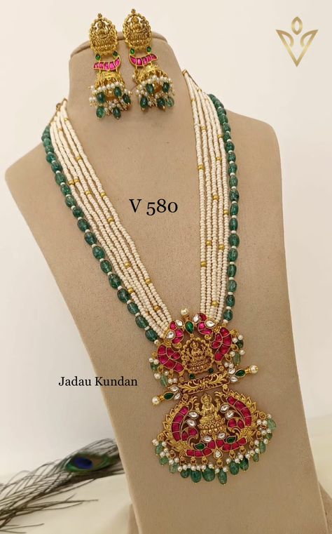 For order whatsapp 7680871433 Blouse Work, Gold Necklace Designs, Blouse Work Designs, Kundan Jewellery, Jewellery Set, Bead Jewellery, Gold Jewelry Fashion, Gold Bangles, Necklace Designs