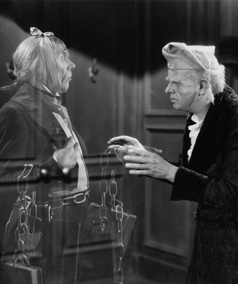 Ebenezer Scrooge (Reginald Owen) is confronted by the ghost of Jacob Marley (Leo G. Carroll) in "A Christmas Carol" (1938) A Christmas Carol 1951, Algernon Blackwood, Dickens Christmas Carol, Jacob Marley, Dickens Christmas, Family Christmas Movies, Paris Review, Ebenezer Scrooge, Ghost Of Christmas Past