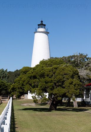 Ocracoke Lighthouse, Nc Lighthouses, North Carolina Lighthouses, Lighthouse Inspiration, Living In North Carolina, Ocracoke Island, Cape Hatteras, Back Road, The Lighthouse