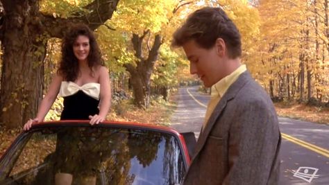 Mystic Pizza Pizza Clothes, Lili Taylor, Annabeth Gish, Mystic Pizza, Babysitting Jobs, Mystic River, Julia Roberts, Filming Locations, Connecticut