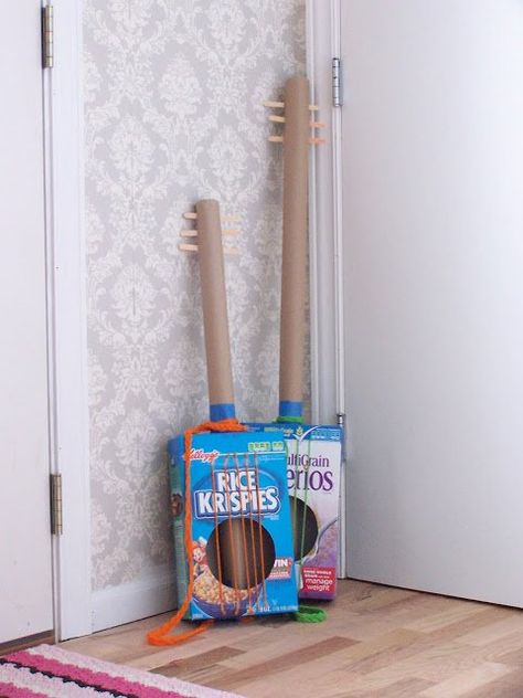 Music Crafts For Kids, Projects For School, Cardboard Guitar, Diy Projects For School, Cereal Box Craft, Music Instruments Diy, Kids Cereal, Homemade Instruments, Trendy Music