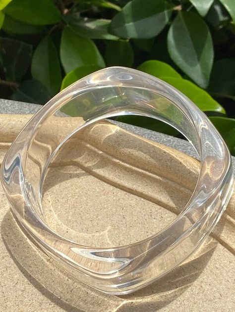 Simple Clear Bracelet | SHEIN USA Clear Bracelet, Acrylic Bracelet, Boho Chique, Resin Bangles, Resin Bracelet, Transparent Resin, Estilo Boho Chic, Plastic Jewelry, Styl Boho