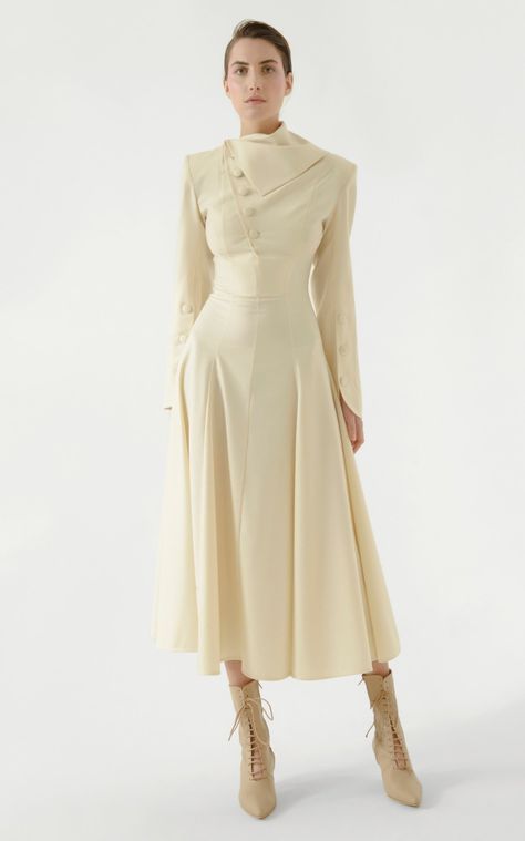 A Line Midi Dress, Dresses Formal, Wool Dress, Classy Dress, Looks Vintage, Couture Fashion, Moda Operandi, Look Fashion, Modest Fashion