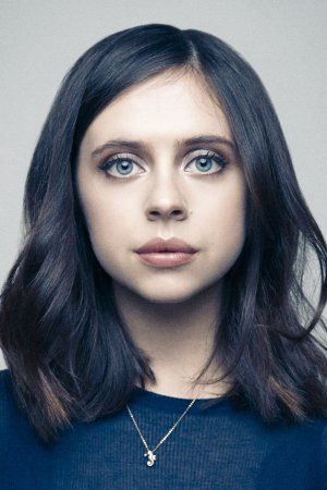 The Wob (wavy bob)  .... as seen on Bel Powley Bel Powley, Beautiful Nose, Little Dorrit, Gugu Mbatha Raw, Nose Shapes, Liv Tyler, Glamour Shots, Female Portraits, English Actresses