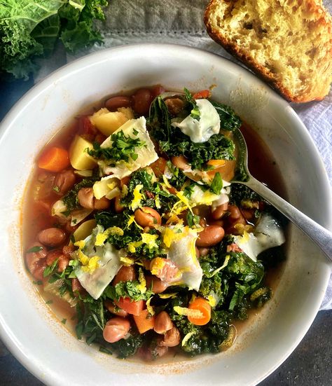 Kale, Tomato, and Pinto Bean Soup Cannellini Bean Dip, Garden Soup, Pinto Bean Soup, Spring Soups, Pinto Bean, Garlic Hummus, Braised Lamb, Kale Soup, Canned Beans