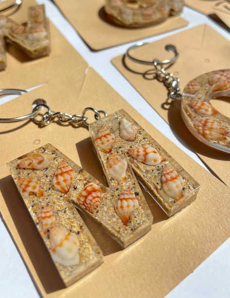 Seashell Resin, Market Crafts, Island Twist, Ocean Tropical, Personalized Keychains, Sandy Shores, Resin Keychain, Hawaii Beaches, Beach Crafts