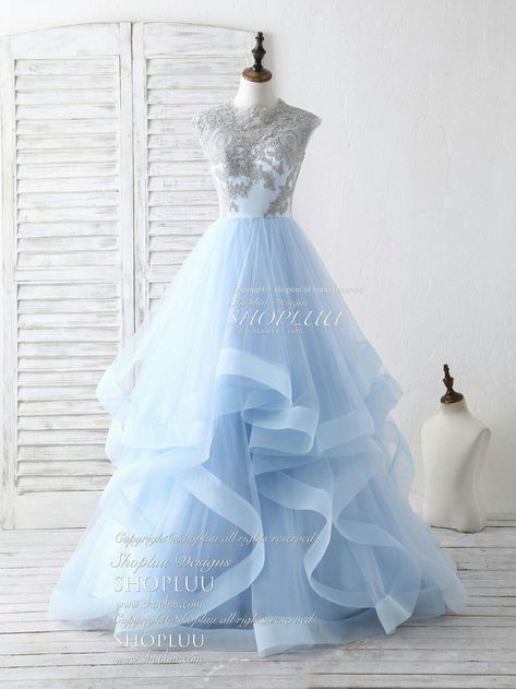 Prom Dress Blue, Ramp Walk, Wedding Glamour, Sweet 16 Dress, Winter Ball, Dress Pictures, Green Tulle, White Evening Dress, 16 Dress