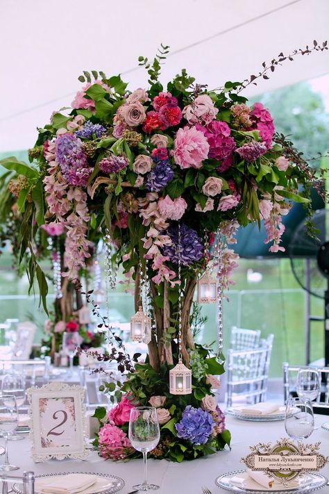 Quincenera Flower Centerpieces, Enchanted Forest Tree Centerpieces, Forest 15 Theme, Enchanted Quinceanera Dresses, Quince Themes Enchanted Forest Centerpieces, Enchanted Garden Quinceanera Theme, Fairy Debut Theme, Fairytale Quinceanera Theme, Quiencera Themes