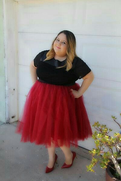 Plus size tutu Plus Size Tutu, Red Tutu Skirt, Adult Tulle Skirt, Tutu Skirt Outfit, Tulle Skirts Outfit, Red Tutu, Audrey Tautou, Chubby Fashion, Look Plus Size