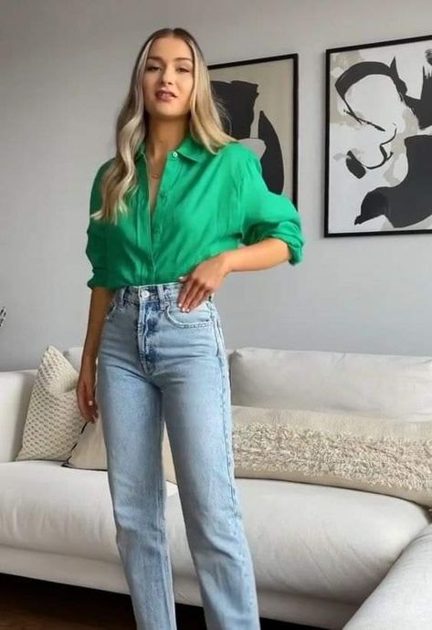 Like Green Shirt Outfit, How To Style Green Shirt Outfit Ideas, Green Shirt Jeans Outfit, Green Button Up Outfit Summer, How To Style Green Shirt, Bright Green Shirt Outfit, Green Shirt And Jeans Outfit, How To Style A Green Shirt, Green Button Down Outfit