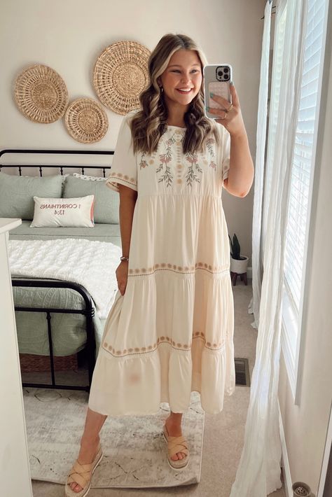 Cute Dresses Long Modest, Warm Easter Outfits, Modest Dress Casual, Church Dresses Fall, Cute Boho Dresses, Fall Dresses Church, Neutral Color Dresses Casual, Mormon Dresses Church, Modest Midi Dresses