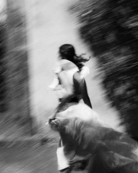 Creative & Artistic Wedding Photography by Bring Me Somewhere Nice | Based in Europe Motion Blur Photography, Movement Photography, Blur Photography, Black And White Film, Documentary Wedding Photography, Black And White Aesthetic, Wedding Photography And Videography, Documentary Photography, Wedding Film