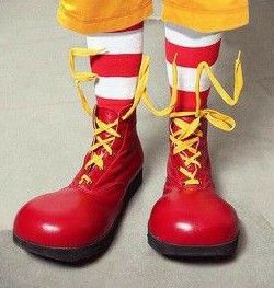 Ugly Clowns, Silly Shoes, Big Red Boots, Clown Ideas, Steampunk Circus, Clown Stuff, Clown Clothes, Clown Shoes, Clowns Funny