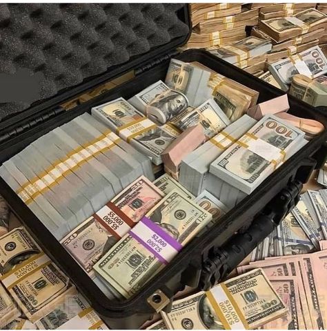 Get $750 Cash app Gift card for free. Just sign up and get reward. ☆ Only For USA person ☆ Limited Time Offer ☆ Sign up free. Sign up Money Vision Board, Money Generator, Money Stacks, Money Pictures, Money On My Mind, Money Magnet, Money Goals, Manifesting Money, Money And Happiness