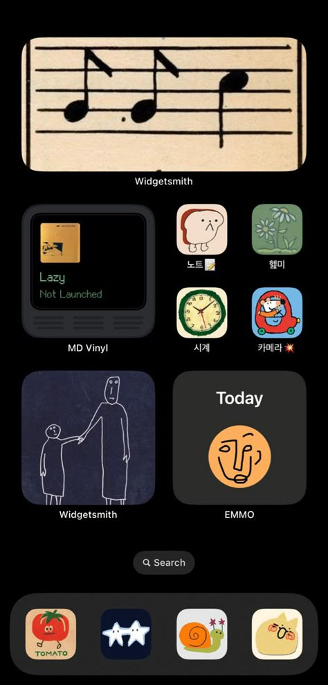 Dark Mode Home Screen, Phone Screen Layout Ideas, Widgy Widget Iphone, Iphone Ideas Homescreen, Simple Homescreen Layout, Iphone Inspo Home Screen, Iphone Set Up Ideas Homescreen, Iphone Layout Ideas, Ios Home Screen Ideas