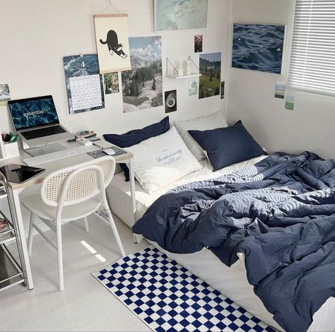 Blue Room Decor, Room Redesign, Pinterest Room Decor, Study Room Decor, Room Deco, Small Room Design, Cozy Room Decor, Minimalist Room, Room Design Bedroom