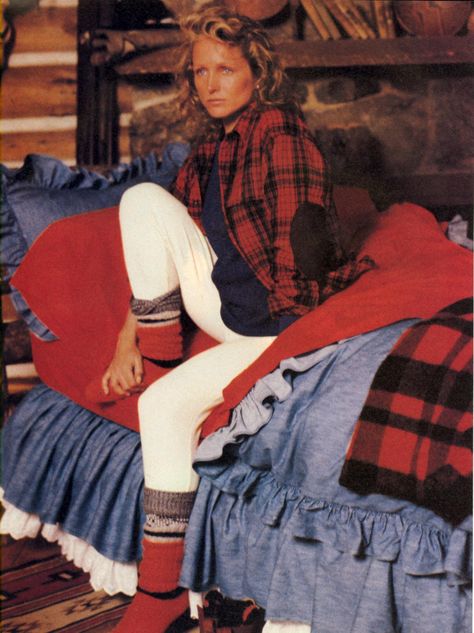 Ralph Lauren Vintage Ads, Vintage Ralph Lauren Ads, Old Ralph Lauren, Ralph Lauren Ads, Pale Blue Jeans, Holiday Capsule Wardrobe, The 90s Fashion, Ralph Lauren Womens Clothing, Ralph Lauren Bedding