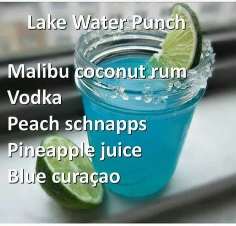 Lake Water Punch, Cocktail Party Drinks, Alcholic Drinks, Cocktail Drinks Alcoholic, Mixed Drinks Alcohol, Yummy Alcoholic Drinks, Liquor Drinks, Festive Cocktails, Green Beer