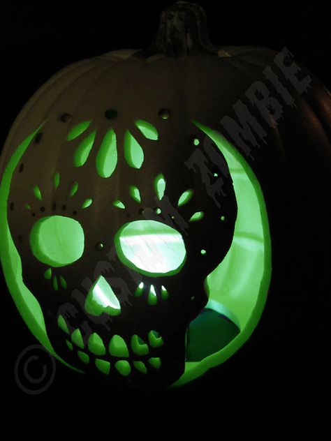 Sugar skull pumpkin carving pattern. Skull Pumpkin Carving, Sugar Skull Pumpkin, Halloween Sugar Skull, Skull Sculpture, Hallowen Ideas, Pumpkin Carvings, Pumpkin Carving Patterns, Carved Pumpkin, Skull Pumpkin