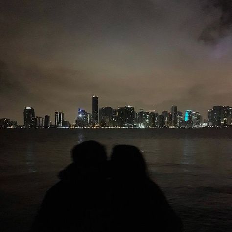 THECPAGE on Instagram: "Next to you" Couples City, Night Couple, Nyc Aesthetic, Couples Vibe, New York Aesthetic, The Love Club, My Funny Valentine, Night Vibes, Concrete Jungle