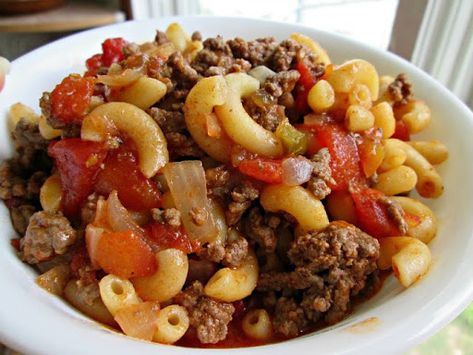 Try Mom's Goulash! You'll just need 1/2 lb macaroni, 1 1/2 lbs ground beef, 1 large onion, diced, garlic salt, pepper, chili powder, & hot sauce to taste, 2... Old Fashioned Goulash, American Goulash, Goulash Recipes, Pot Pies, Stewed Tomatoes, Minced Meat, Goulash, Pasta Dishes, Casseroles