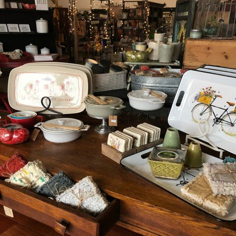 Explore Downtown - Travelers Rest Swamp Rabbit Trail, Swamp Rabbit, Travelers Rest Sc, Cotton Gin, Travelers Rest, Upcycle Decor, Vegan Restaurants, Breaded Chicken, Where To Shop