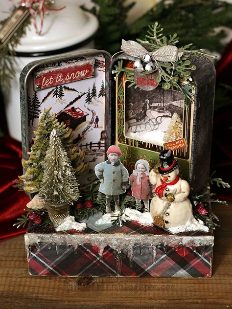 Hello friends!  One of my favourite things to create with Tim Holtz Idea-ology products, are little vignettes.  I don't know abou... Vintage Christmas Ideas, Christmas Vignette, Christmas Diorama, Retro Christmas Decorations, Vintage Christmas Crafts, Christmas Shadow Boxes, Christmas Vignettes, Snow Christmas, Christmas Scenes