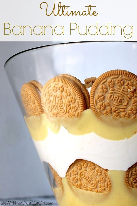 Ultimate Banana Pudding! This is the best banana pudding you will ever make!!   The whipped cream layer is mixed with cream cheese and the Golden Oreos take this classic dessert to the next level!! Oreo Banana Pudding, Dessert Trifles, Jennifer Lane, Brownies Cupcakes, Golden Oreo, Desert Ideas, Coconut Dessert, Best Banana Pudding, Dessert Board