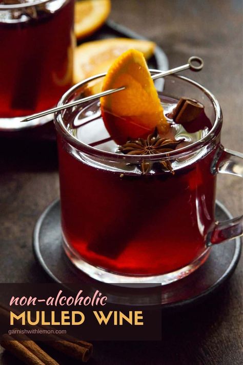 Non Alcoholic Mulled Wine, Winter Mocktails, Batch Cocktail Recipe, Mulled Wine Recipe, Non Alcoholic Wine, Alcohol Free Drinks, Seasonal Drinks, How To Cook Beef, Festive Drinks