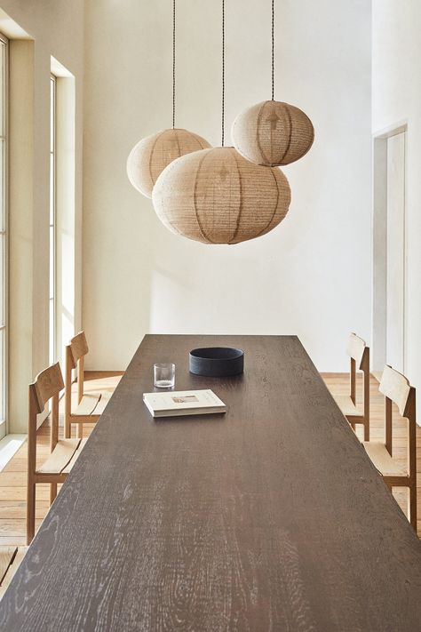 Zara Home Interiors, Linen Ceiling, Glasgow Apartment, Linen Pendant, Lighting Dining Room, Deco Interiors, Pendant Lighting Dining Room, Ceiling Lamp Shades, Linen Lights