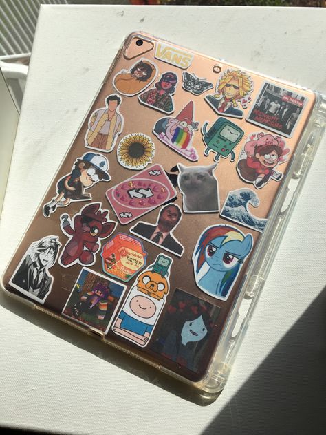 Heres mine :) Customize Tablet, Ipad Cover Aesthetic, Tab Aesthetic, Aesthetic Cases, Homemade Phone Cases, Pink Ipad, Cute Ipad Cases, Ipad Aesthetic, Kawaii Phone