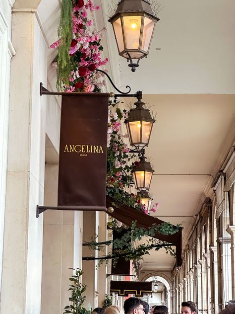 best cafe in paris!! Angelina Paris, Best Cafes In Paris, Paris Cafe, Cool Cafe, Cafe, Paris