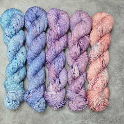 Handdyed yarn for knitters who love colors. Perfect for knitting fade projects #yarn #yarnlove #handdyed #handdyedyarn #indiedyer #emiteriyarns #rucnebarvenavlna #rucnebarvenaprize Aesthetic Patterns, Yarn Holder, Yarn Inspiration, Color Palette Ideas, Patterns Wallpaper, Hand Dyed Wool, Palette Ideas, Colour Inspiration, Dyed Yarn