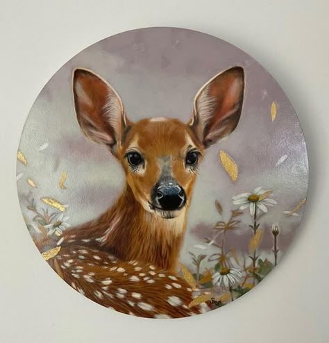 Animals Oil Painting, Round Canvas Art Acrylics, Acrylic Painting Ideas Animals, Realistic Painting Ideas, Deer Painting Acrylic, Round Canvas Painting Ideas, Painting Ideas Animals, Wild Animals Art, Painting On Round Canvas