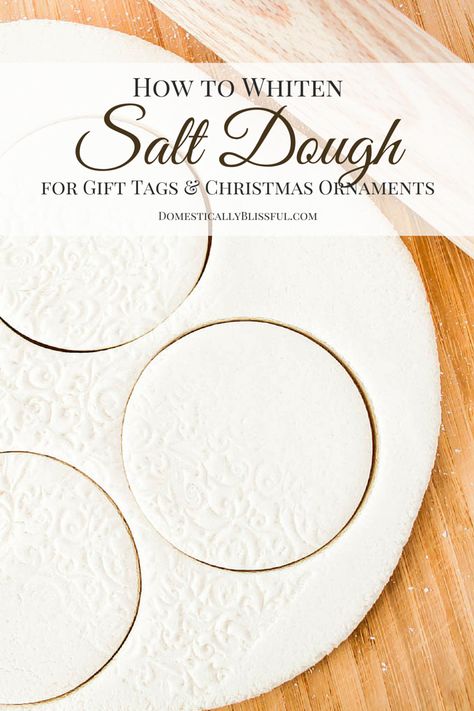 How to Whiten Salt Dough for Gift Tags & Christmas Ornaments Pa Gifts, Salt Dough Projects, Salt Dough Christmas Ornaments, Salt Dough Crafts, Salt Dough Recipe, Salt Dough Ornaments, Dough Ornaments, Deco Mesh Christmas Wreaths, Christmas Ornaments Gifts