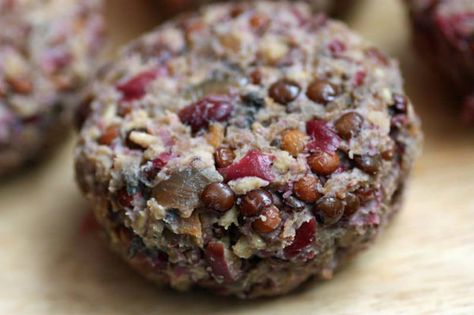 Vegan Haggis. | 21 Delicious Scottish Treats Everyone Should Try Vegan Haggis, Scottish Dishes, Oat Meal, Vegan Party Food, Pastry Cook, Scottish Recipes, Burns Night, Vegan Burgers, Party Food And Drinks