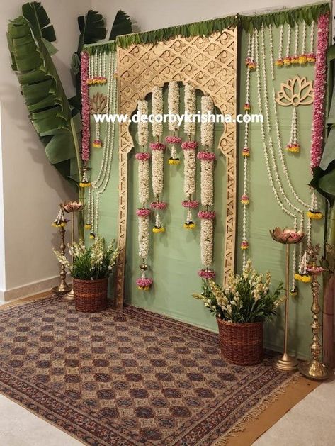 Simple Wedding Stage Decorations, Simple Wedding Stage, House Warming Decor, Indian Baby Shower Decorations, Leaf Decor Wedding, Coconut Decoration, Small Wedding Decor, Simple Stage Decorations, Home Flower Decor