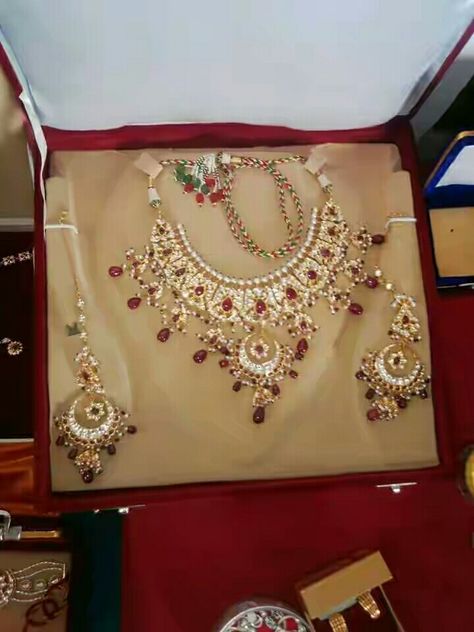 Rajputi jewellery necklace by kuldeep singh Rajput Jewellery Necklaces, Rajasthani Gold Jewellery Necklaces, Rajputi Jwellery Designs Gold, Rajputi Necklace Set Gold, Jodhpuri Rajputi Jewellery, Rajputi Jewellery Royal Set, Rajputi Gold Jewellery, Rajputana Culture, Engagement Ring Non Traditional