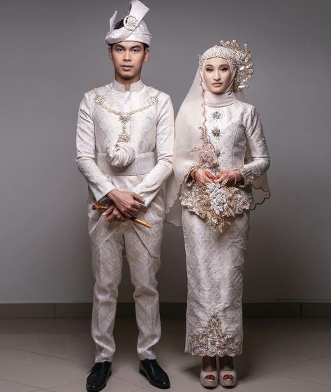 Malay Wedding Songket, Kurung Songket Pengantin, Baju Sanding Songket, Malay Wedding Dress Songket, Baju Kahwin Songket, Wedding Dress Songket, Wedding Songket, Songket Wedding Dress, Dress Songket