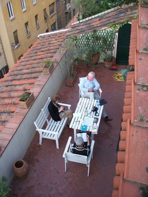 Roof Apartment, Glass Roof Extension, Roof Balcony, Ponte Vecchio Florence, Rooftop Patio Design, Terrace Building, Rooftop Terrace Design, Roof Extension, House Extension Design