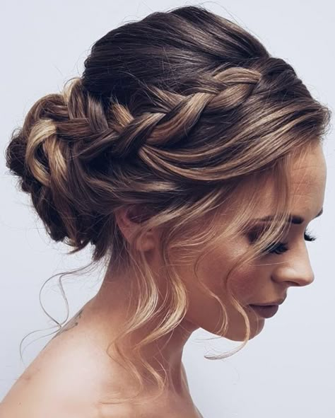 Bride Hairstyles Updo, Bridal Hair Updo, Bridesmaid Hair Updo, Wedding Hair Inspiration, Wedding Hairstyles For Long Hair, Braided Updo, Bridal Hair And Makeup, Pretty Wedding, Wedding Hair And Makeup