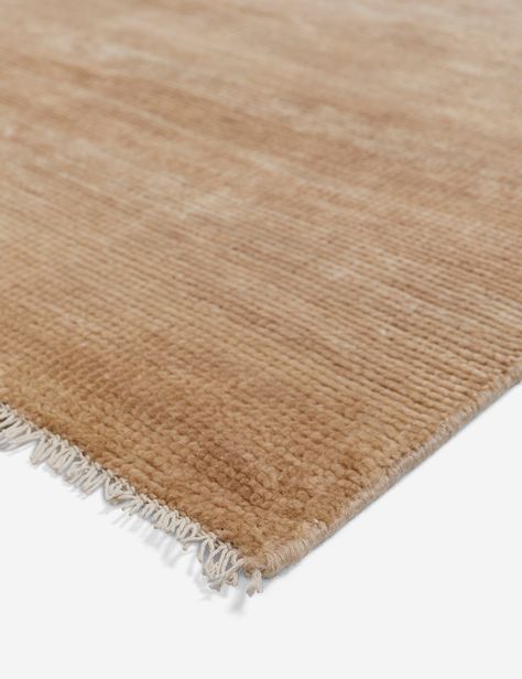 Burled Wood Furniture, Plain Rug, Colored Rug, Plain Rugs, Viscose Rug, Solid Area Rugs, Rug Guide, Long Lumbar Pillow, Solid Rugs