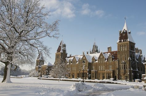 Charterhouse School in the Snow | Flickr - Photo Sharing! Boarding School Aesthetic, Uk Winter, Aspen Ski, Black Castle, Snow Fairy, School Campus, Luxury Ski, Walking Paths, Vampire Academy