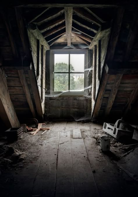 A dusty attic inside an abandoned house in Belgium Attic Aesthetic, Abandoned Attic, Dusty House, Mansion Aesthetic, Scary Houses, Dusty Attic, Cabin Aesthetic, Attic Window, Building Aesthetic