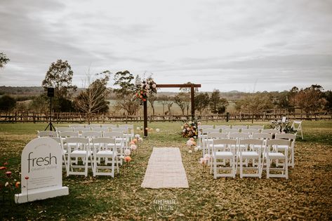 Stem Flowers, Pew Ends, Single Flowers, Bright Wedding, The Vineyard, Aisle Runner, Ceremony Location, Wedding Theme, Welcome Sign