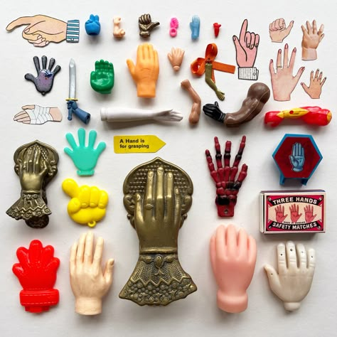 a flat lay photo of small hands grouped in a square Antique Booth, Collections Of Objects, Colossal Art, Toy Display, Flat Lays, Booth Ideas, Toys Photography, Vintage Miniatures, Everyday Objects