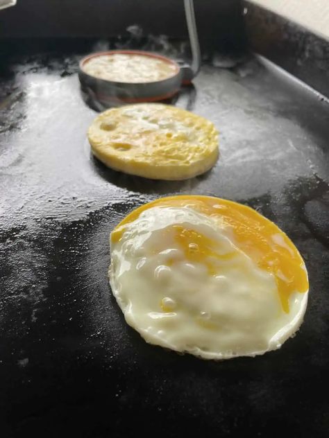 Egg Patty, Breakfast Egg Sandwich, Egg Patties, Blackstone Griddle Recipes, Best Griddle, Easy Scrambled Eggs, Just Egg, Egg Sandwich Breakfast, Vegetable Pancakes