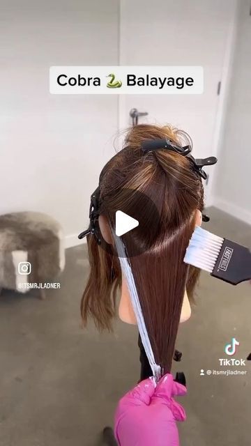 Do It Now, Hair Videos Tutorials, Hair Videos, Have You Ever, Hair Hacks, Hair Tutorial, Hair Stylist, Balayage, Do It