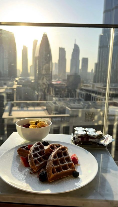 Breakfast In Dubai, City View Apartment, Backyard Birthday Parties, Dubai Food, Dubai Vacation, Dubai Aesthetic, Ramadan Greetings, Backyard Birthday, Travel Pictures Poses